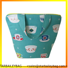 China Waterproof trendy promotional insulated lunch tote supplier