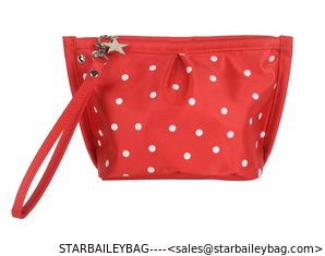 China fashion and cheap cosmetic bag supplier